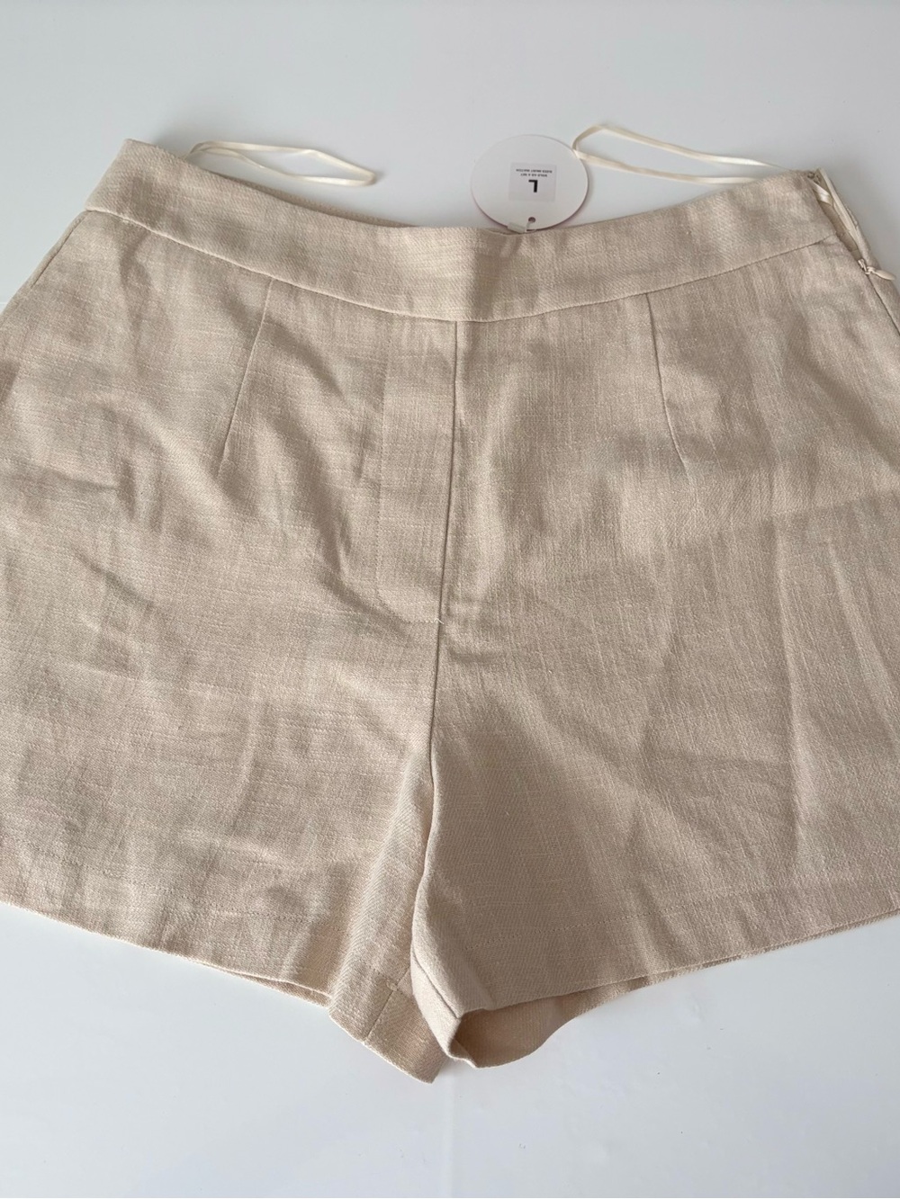 Mable Linen Blend Matching Set Shorts & Button Front Crop Top Neutral L - Picture 8 of 9